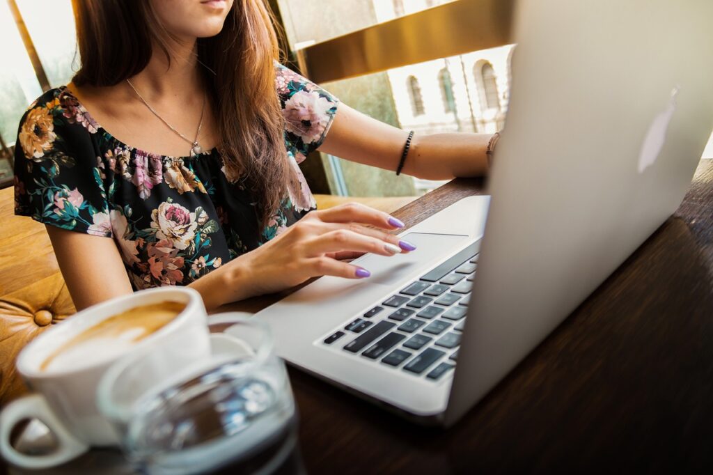 Start Digital: Curso com várias estratégias diferentes para iniciar no marketing digital
